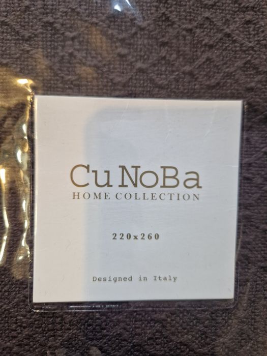 Cuvertura pat 220x260 maro-wenge marca Cu NoBa Italy