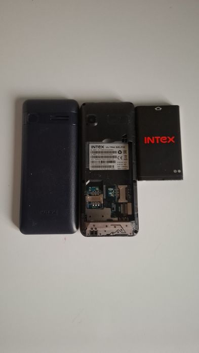 Intex Ultra Selfie — рабочий, 2 SIM, хорошая камера