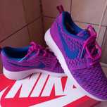 Нови маратонки NIKE