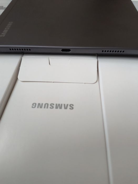 Таблет Samsung TAB A8