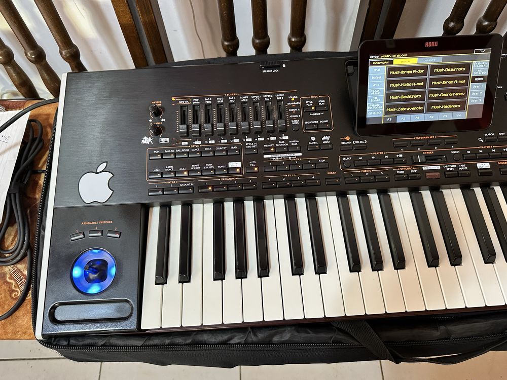 KORG PRO4X 61+Калъф и Стойка  Key shure Dynacord rcf fbt oberton