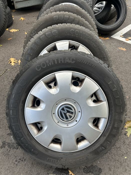 Roti pentru T5 . 205 65 16C 500 lei setul complet