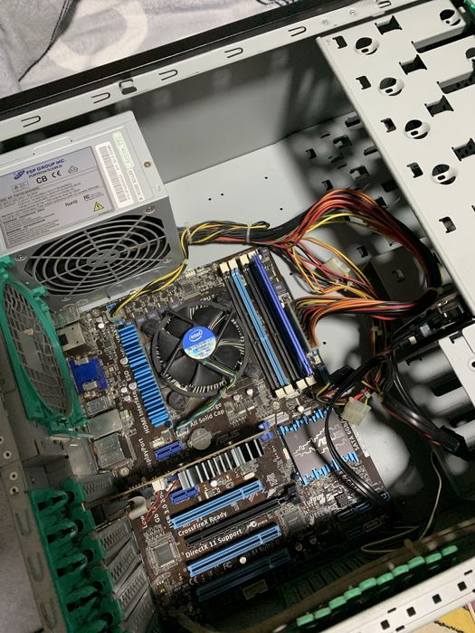 Vand Calculator Mid + Monitor