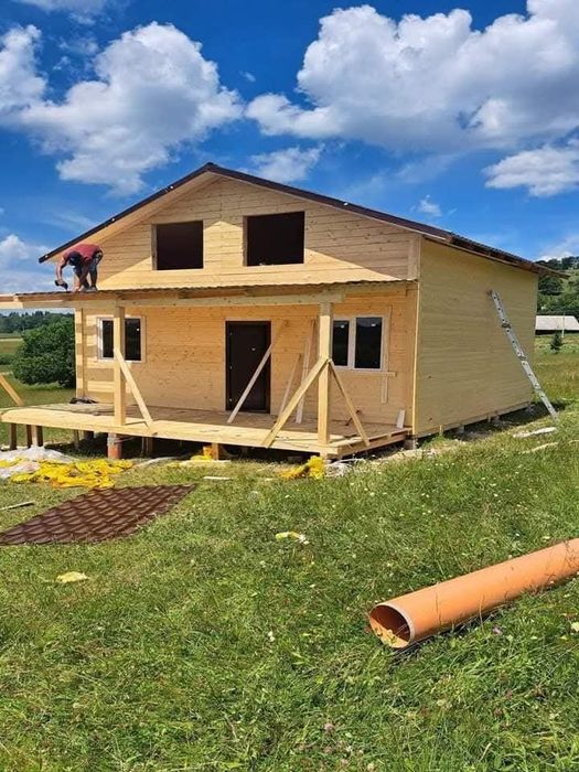 Vând casă modulare pe structură din lemn