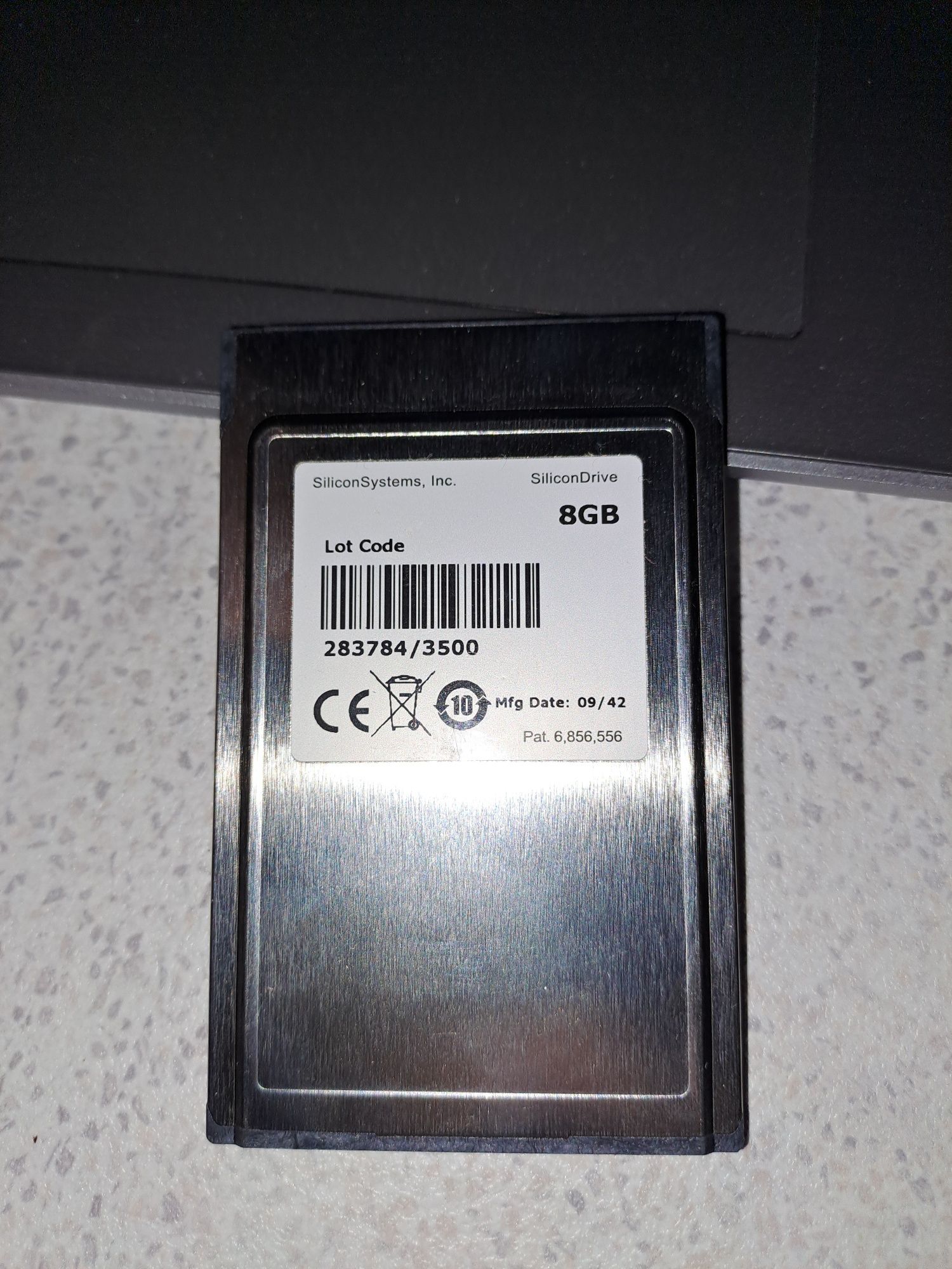 SSD PC CARD  industrial 8gb Transport Gratuit