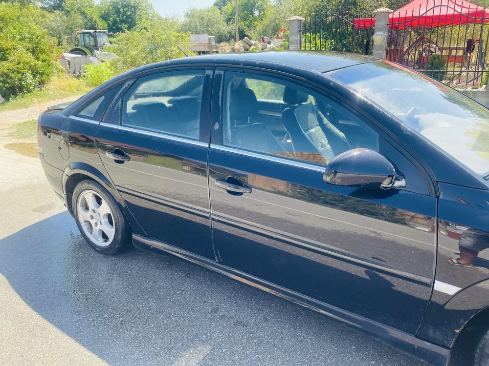 Opel Vectra 2.2 125коня бракувана