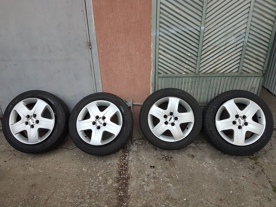 Jante roti Ford cu anvelope 205 55 16 si 205 50 17