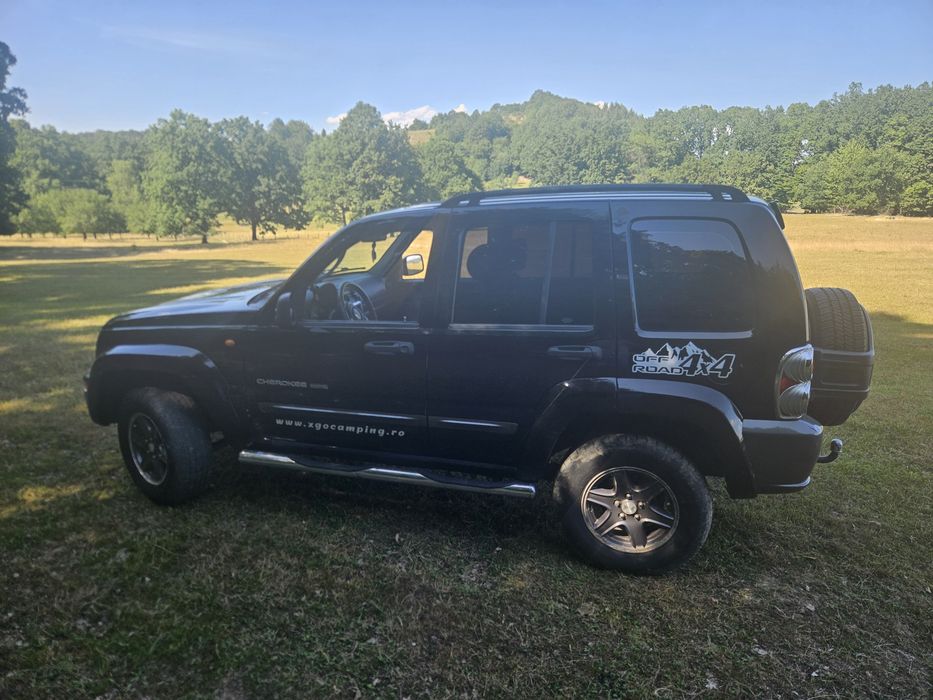 Jeep cherokee inaltat off road