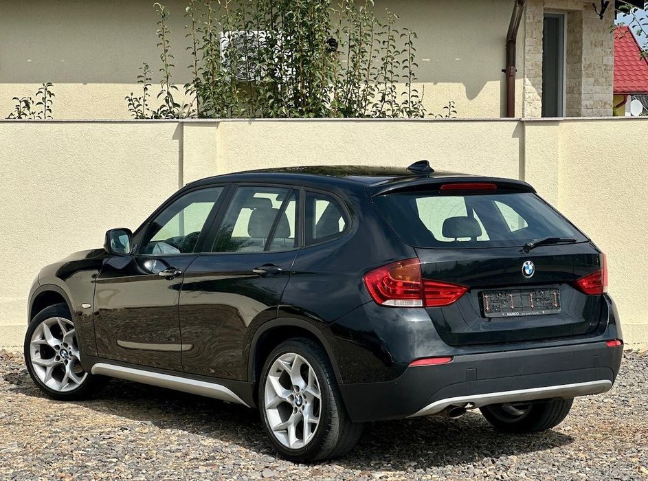 BMW X1 Automat 2012 X-Line / Xenon / Piele / Navi / EURO 5 / RATE