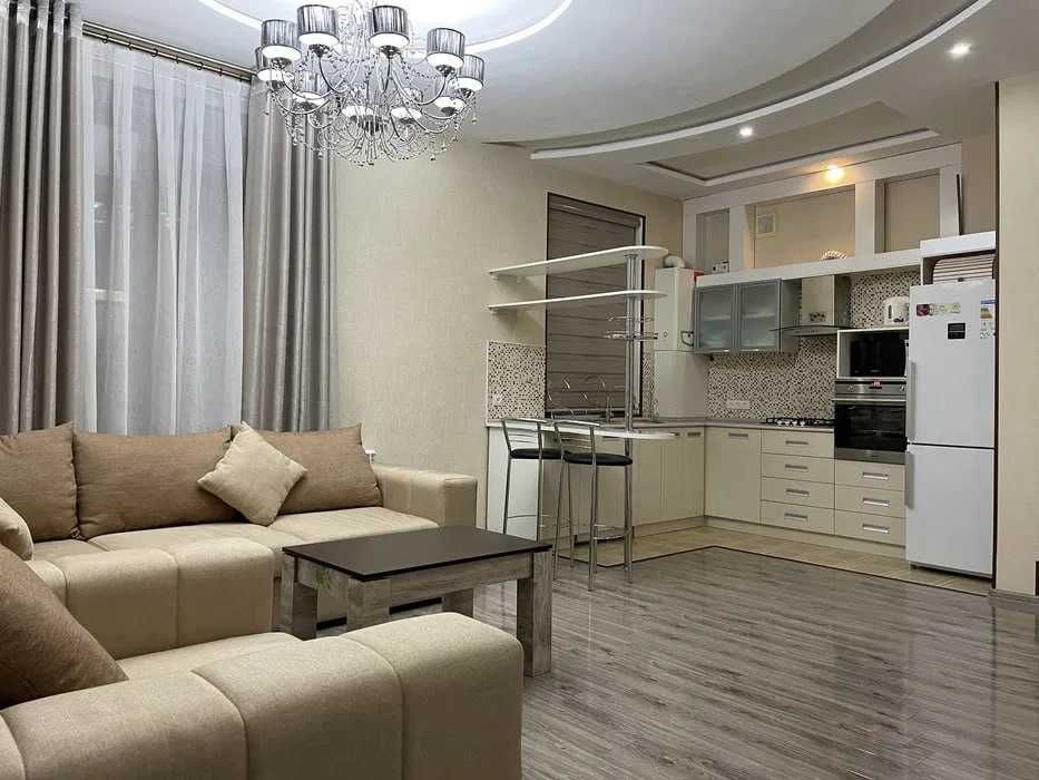 Сдам Шикарную квартиру! Не кто не жил!!! 2/2/7 ор-р метро Узгариш 817*