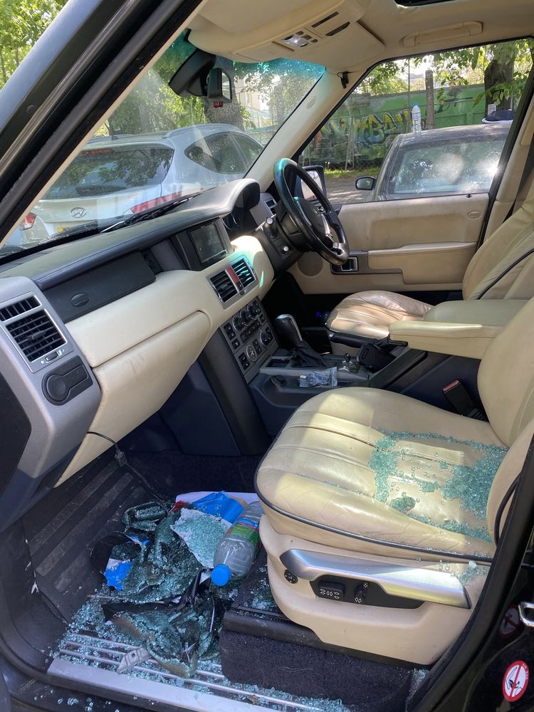 Range Rover Vogue L322 4.4i V8 бензин на части