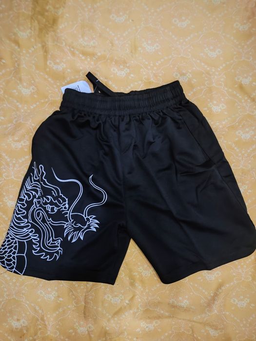 Set tenis de masa ( nou , eticheta) mărimea corecta L