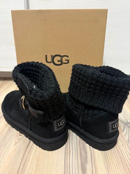Оригинални ботуши UGG