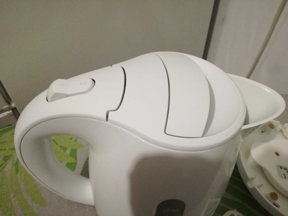 Fierbator Philips Daily Collection Capacitate 1.5L Oprire Automata