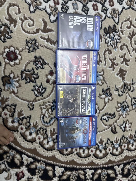 Диск пс4 срочная продажа!!!