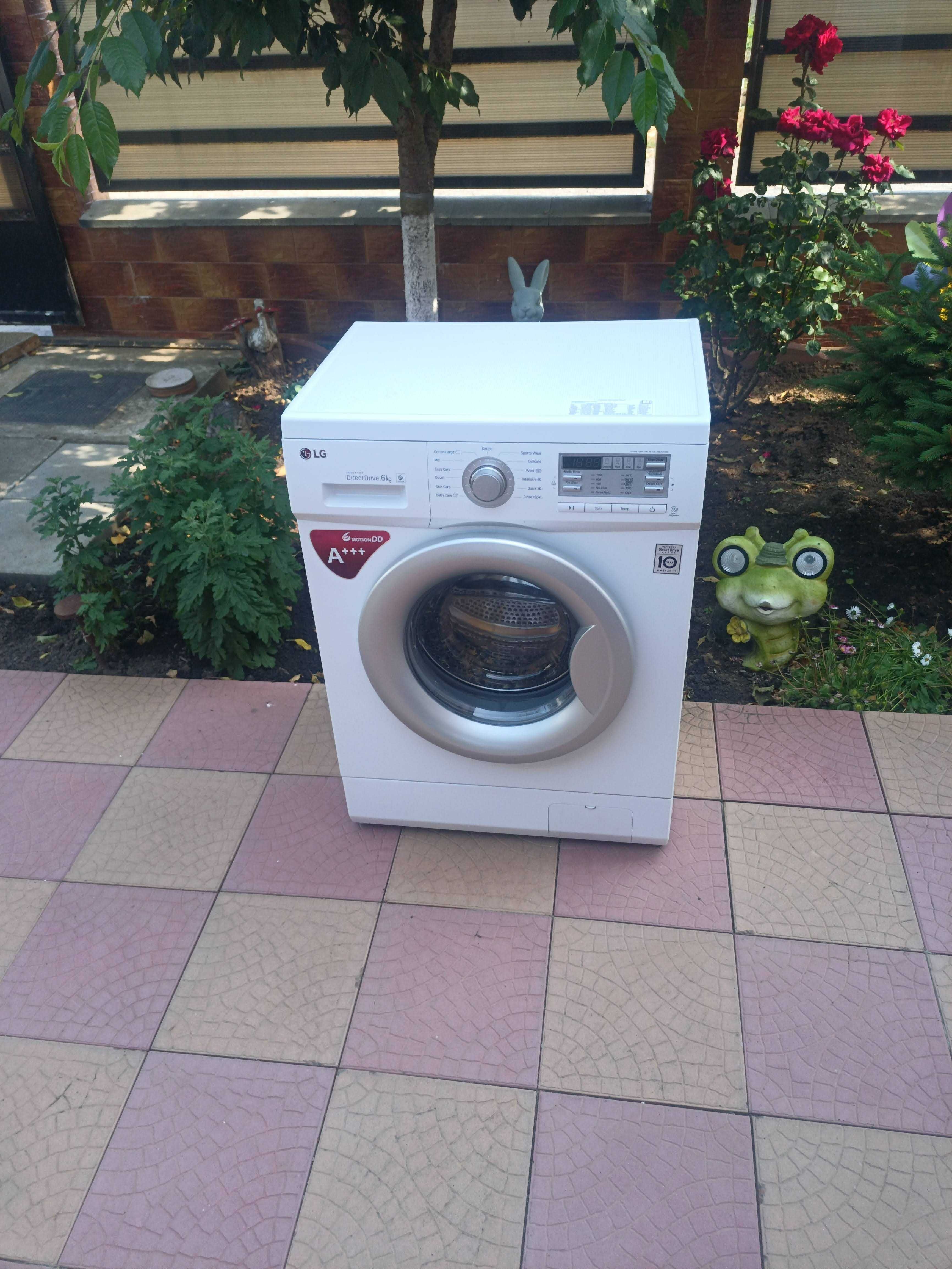 Masina de spalat rufe LG / A+++ / 6 Kg / 1200 RPM / IMPECABILA
