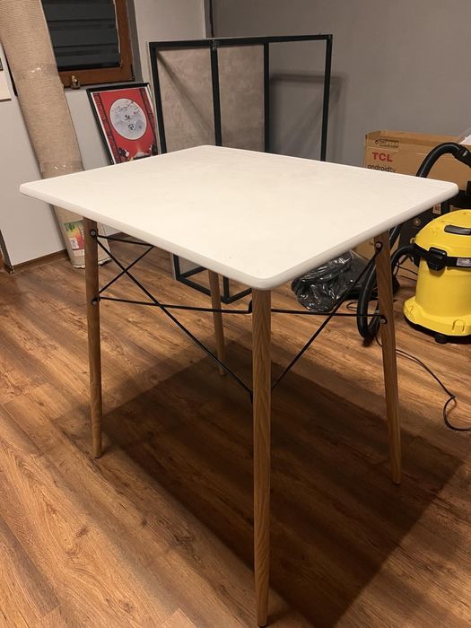 Трапезна маса 60/80