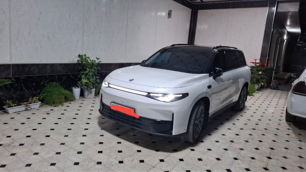 LEAPMOTOR C16 580 km