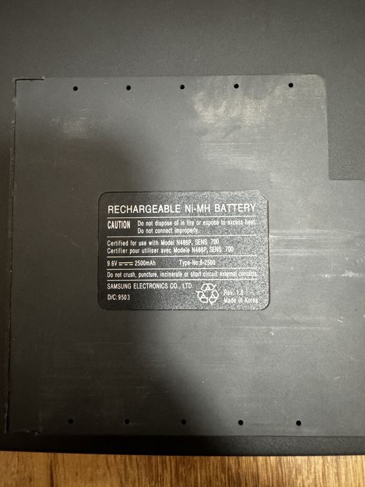 Laptop Samsung SENS 700