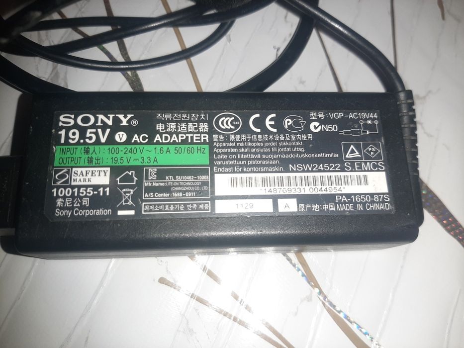 Блок питания для ноутбука Sony