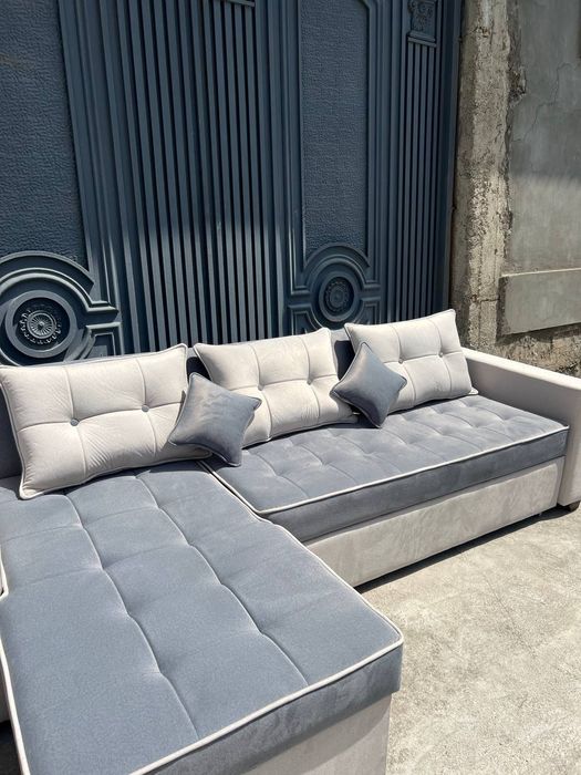 Раскладной. Угловой диван