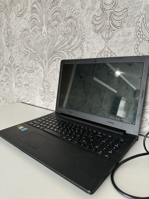 Продам Ноутбук Lenovo  intel core i3