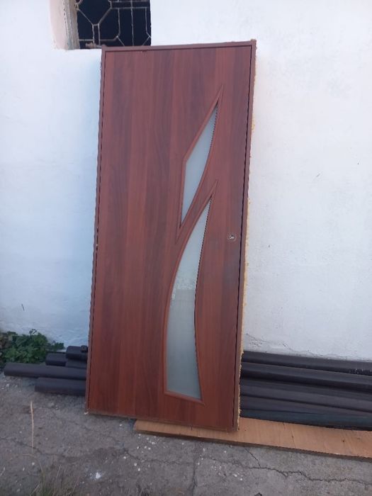 двери межкомнатные