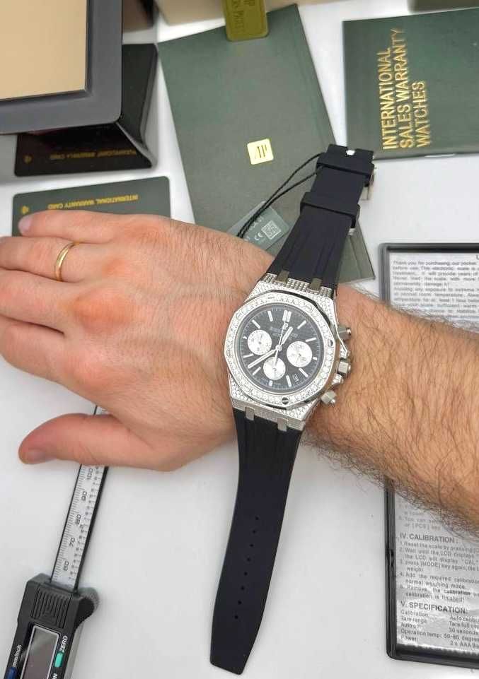 audemars piguet royal oak icedout full diamond black dail