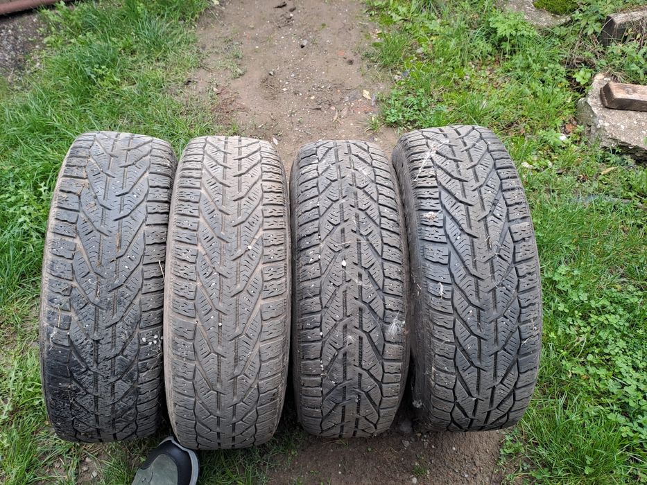 Vând jenti originale de Opel