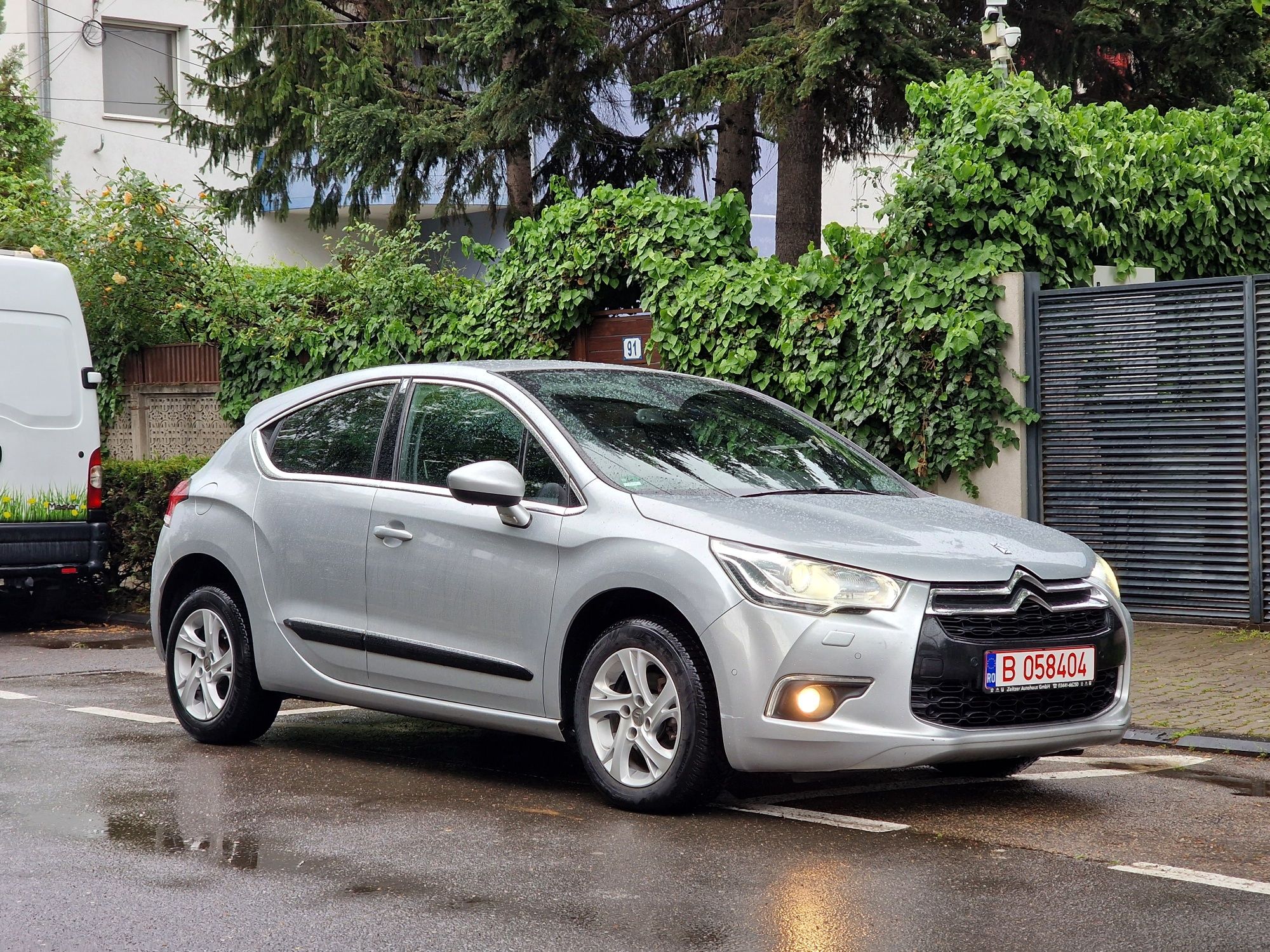 De vanzare CITROEN "DS 4"