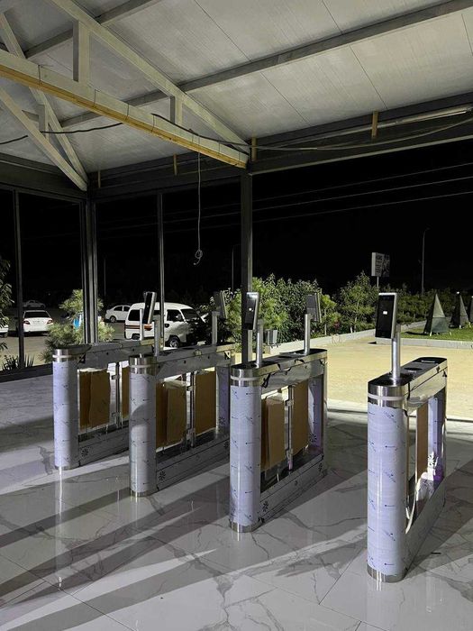 Турникет стеклянный