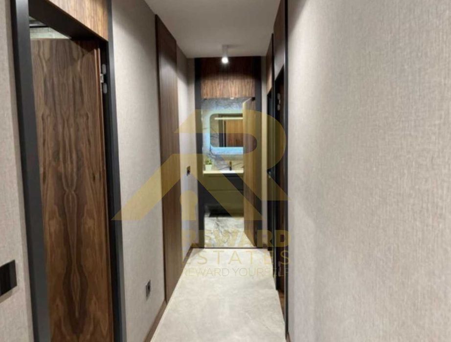 Продава се Тристаен апартамент в София, Изгрев - 127 кв.м за 3701 €/кв.м - Снимка #9