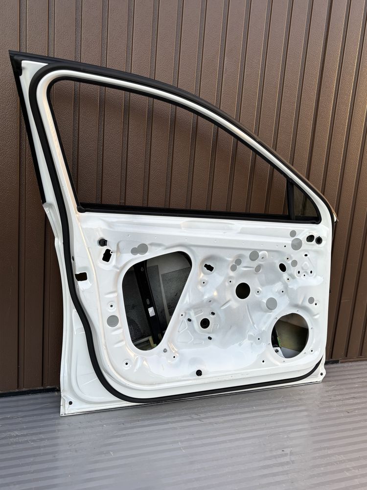 Usa st fata vw Passat B8 cod de culoare LC9A 2015-2020