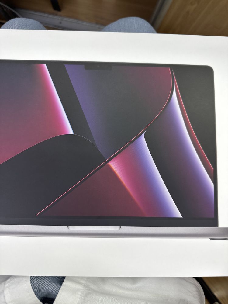 MacBook Pro 14 inch M2 max 32/1tb