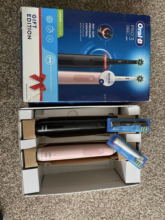 Periute de dinti electrice Oral-B Pro 3 3900N
