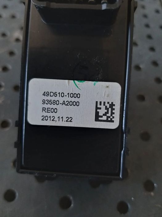 Buton geam electric dreapta fata kia ceed 2 jd 49d5101000 93580a2000
