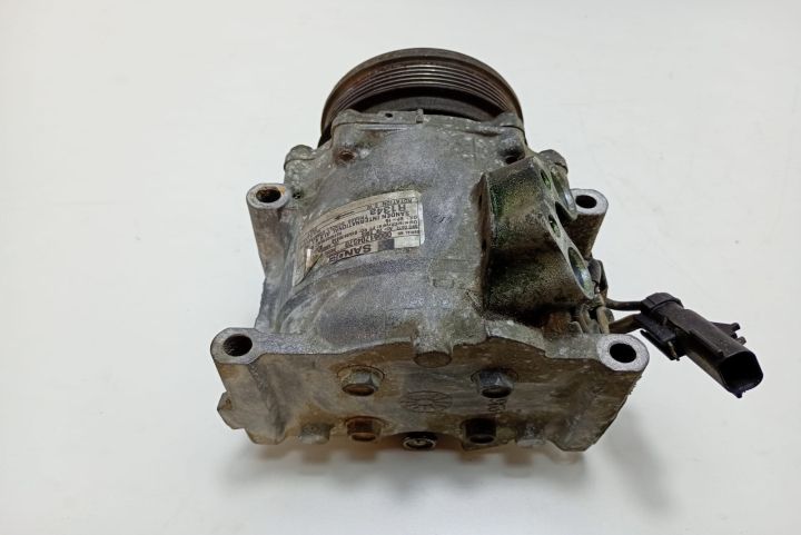Compresor clima 04596366AE Chrysler Sebring a 2-a generatie