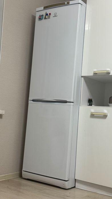 Отдам бесплатно мебель и технику