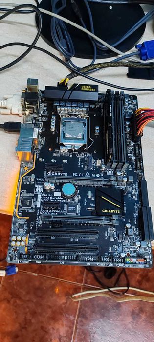 Placa de baza 1151 Gigabyte H170-Hd3 Cpu I5 7400 Cooler Ram 16GB DDR4