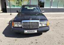 Mercedes Benz 230
