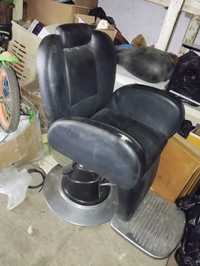 Продам креслы для парикахерской
