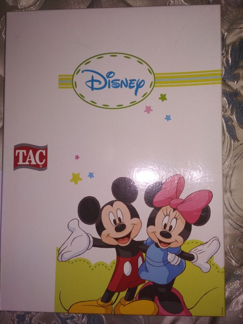 Постельное белье для новорожденных TAC Disney Mickey Mouse. Новое.