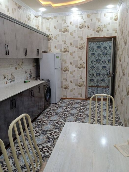 Балгарский пасёлка томонда жойлашган 2 хонали квартира ижарага берилад