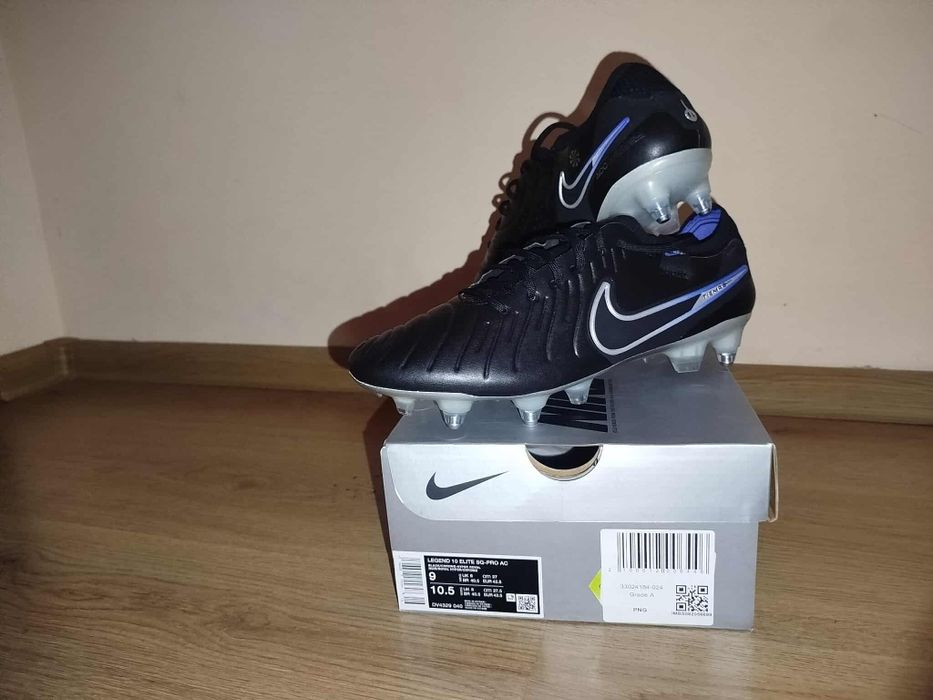 Nike Tiempo Legend Elite SG-Pro Ac, Puma Ultra 5 Ultimate FG