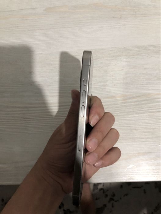 srochni iphone 15 pro max sotiladi