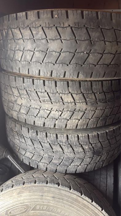 Продам шины для грузовых машин