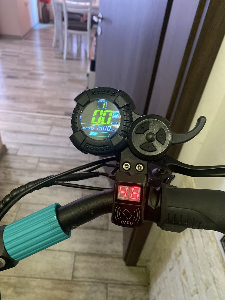 Електрическа тротинетка Vsett 9+ 19.2ah 1900km