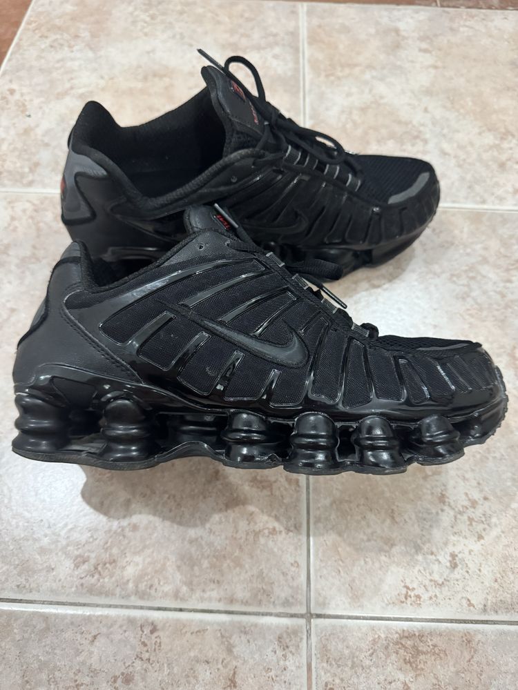 Shox TL hematite/max orange/black