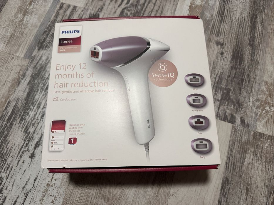 Vand epilator IPL Philips Lumea Seria 8000