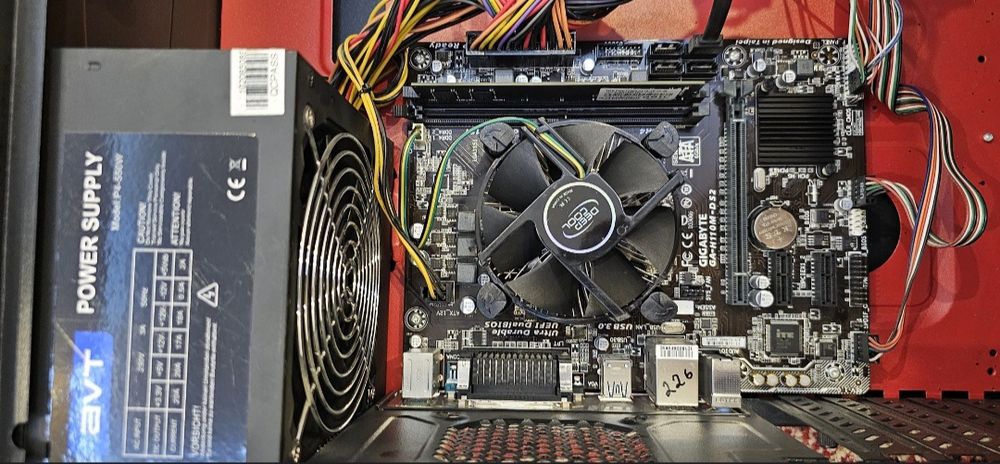 Компютер, мышка, монитор, клавиатура комплект